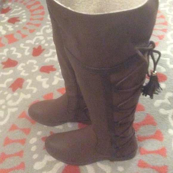 Riding Boots - Picture 2 of 3